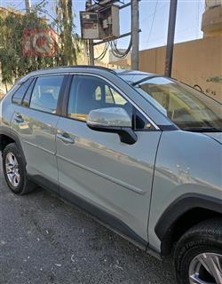 تۆیۆتا ڕاڤ 4